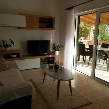 Apartment Slavica Lozovac Kültér fotó